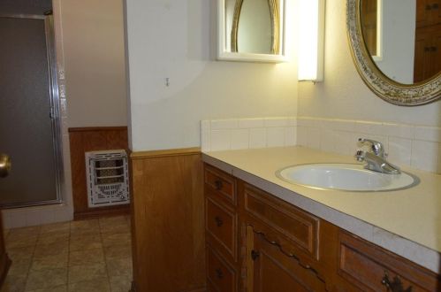 2511 Burnett Dr, Greenville TX  75402-7331 exterior