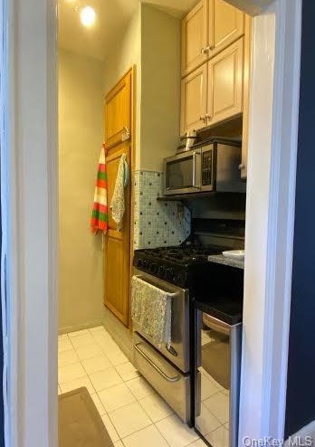 531 Lincoln Ave, Mount Vernon, NY 10552-3753