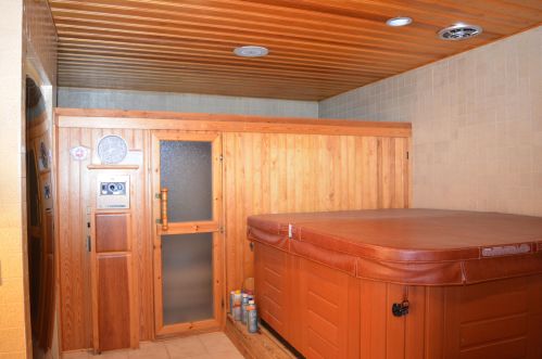 22 Sand Hl Rd, Unity NH 03773-6406 exterior