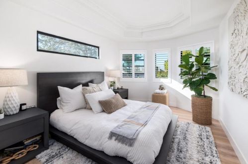 2638 Unicornio St, Carlsbad CA 92009-4443 exterior