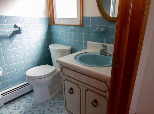 11 Gregg Ln, Bayonne NJ  07002-3706 exterior