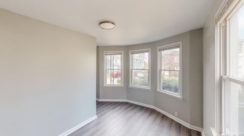 20 Ashworth St, Manchester CT  06040-5515 exterior