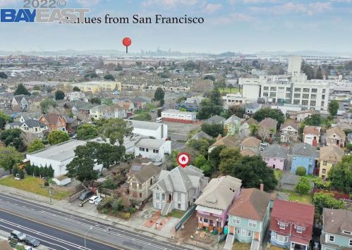 1231 Adeline St, Oakland CA 94607-2810 exterior