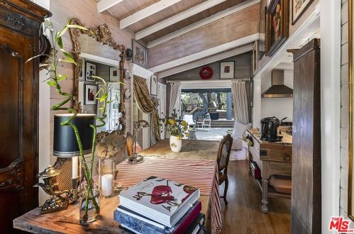 21658 Encina Rd, Topanga CA  90290-3524 exterior