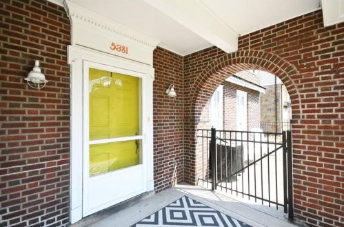 5381 Northumberland St, Pittsburgh, PA 15217-1119