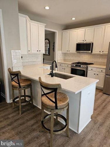15015 Danube Way, Haymarket, VA 20169-3321