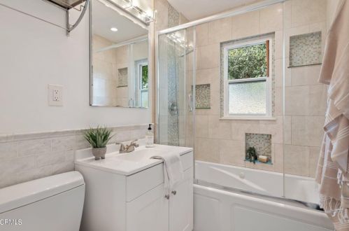 167 Barbara St, Oak View CA  93022-9504 exterior
