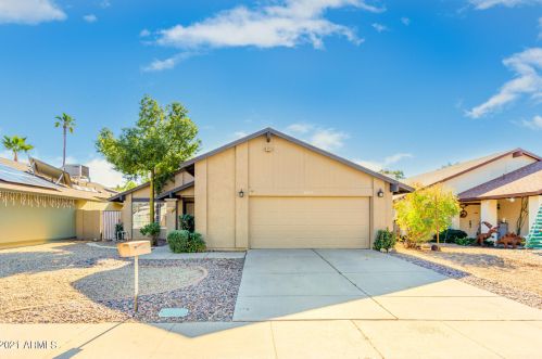 4415 Morrow Dr, Glendale, AZ 85308-4417