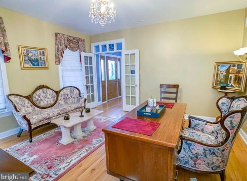 32 Sunrise Ct, Southampton PA 18966-1981 exterior