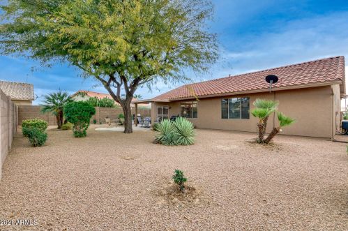 1492 Westchester Dr, Chandler AZ 85249-5091 exterior