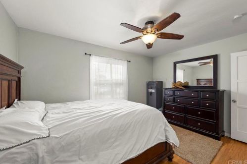 1380 Greenfield Dr, El Cajon CA 92021-3518 exterior