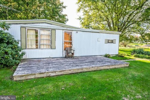 2041 Little Conestoga Rd, Marsh, PA 19520-9174