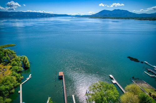 435 Esplanade St, Lakeport CA  95453-5305 exterior