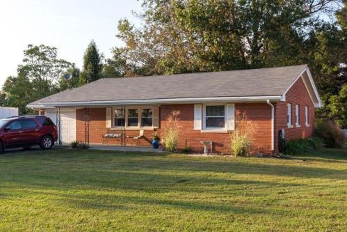 1114 Alton Station Rd, Lawrenceburg, KY 40342-9406
