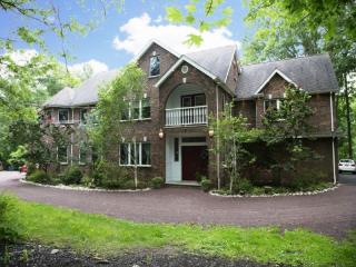 240 Piermont Rd, Norwood, NJ 07648-2319