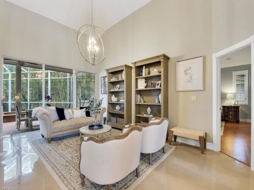 220 Silverado Dr, Naples, FL 34119-4614