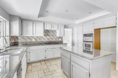 2989 Hillside Dr, West Covina CA  91791-3457 exterior
