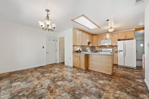 213 Hankey Farms Dr, Noblestown PA 15071-9301 exterior