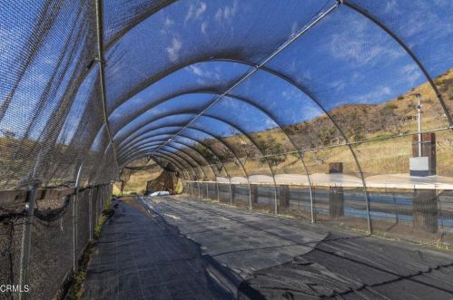 13001 Koenigstein Rd, Santa Paula CA  93060-9667 exterior