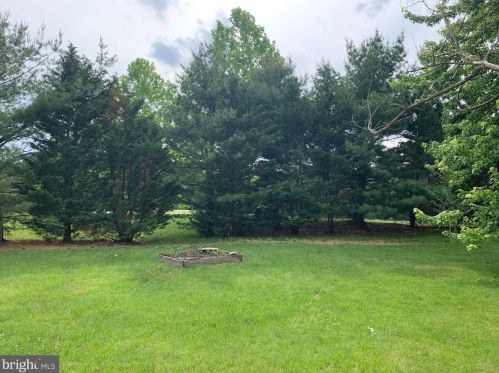 109 Raleigh Rd, Collegeville PA  19473-2803 exterior