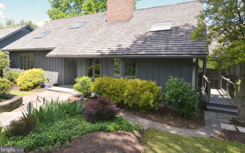 42 Clifton Dr, Kennett Sq, PA 19348-2737