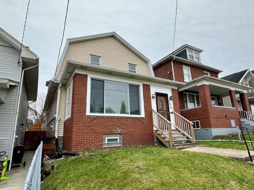 1624 Kenneth Ave, New Kensington, PA 15068-4219