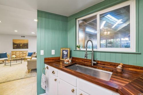 218 Sandalwood Ct, Vacaville CA  95687-5238 exterior