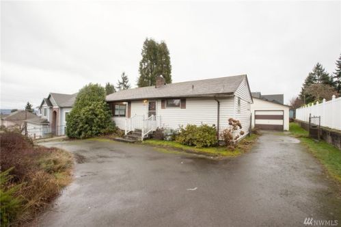 4449 175th St, Seattle, WA 98188-3643