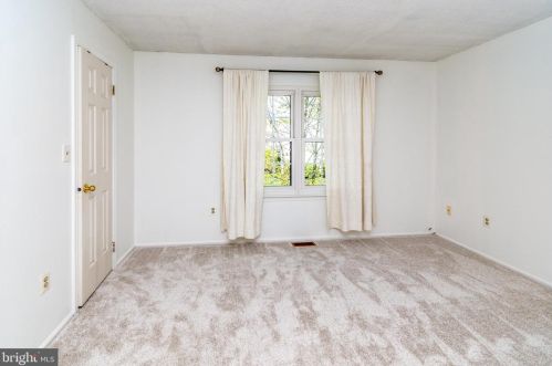 48 Drewes Ct, Lawrence Township NJ  08648-2634 exterior