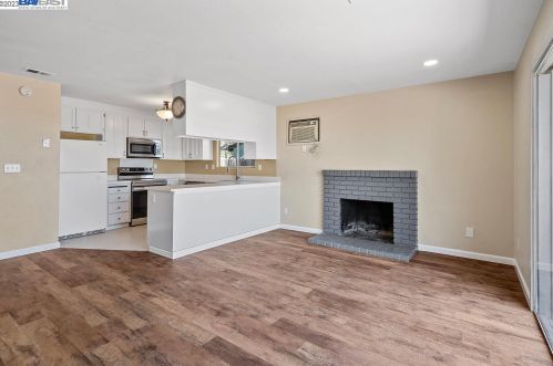 3408 Gregory Dr, West Pittsburg, CA 94565-1513