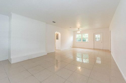 9080 86th Pl, Vero Beach, FL 32967-3507