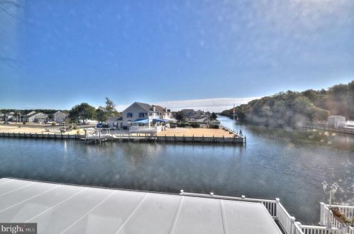 78 Moorage Ave, Berkeley Township NJ 08721-1836 exterior