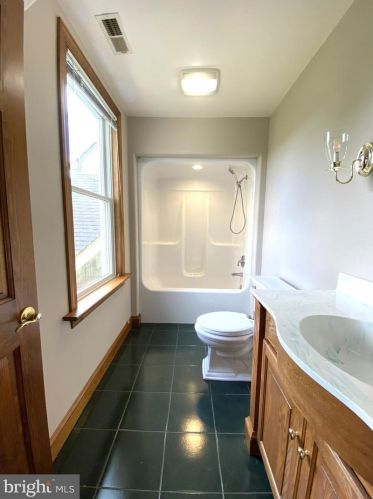 12534 Fawn Dr, Laurel DE  19956-3504 exterior