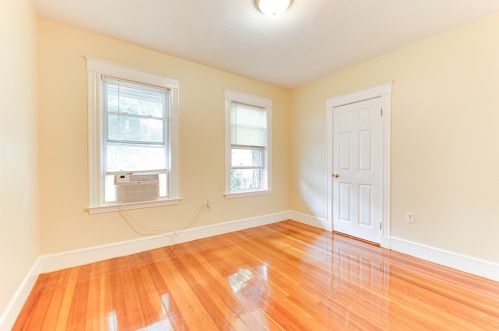 373 Ctr St, Boston MA exterior