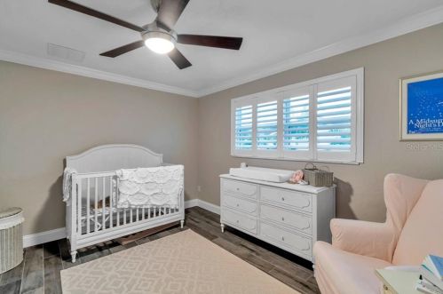 4592 40 St, Saint Petersburg FL  33714-2220 exterior