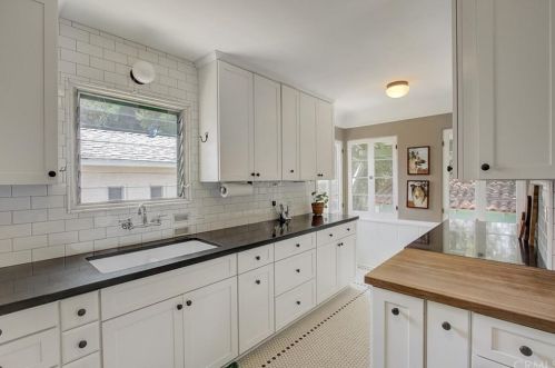 1905 Verdugo Rd, Glendale CA  91208-2605 exterior