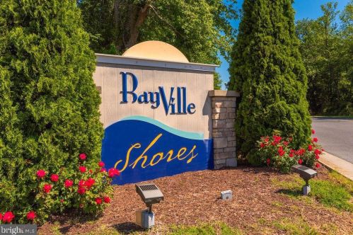 38004 Creek Dr, Selbyville DE  19975-2861 exterior