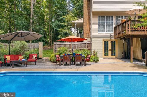 7748 Waterford Dr, Spotsylvania VA  22551-2200 exterior