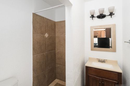 3257 L St, San Diego CA  92102-4332 exterior