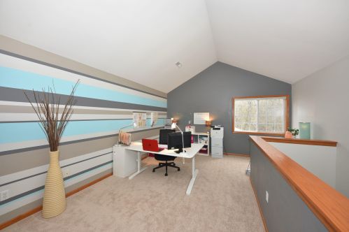 14854 Arrowhead Ln, Waukesha, WI 53151-7480
