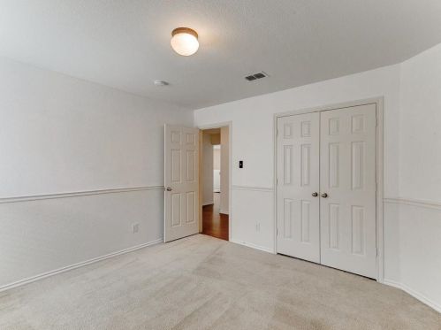 2617 Tuscan View Dr, Fort Worth TX  76131-5125 exterior