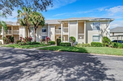 721 Landover Ct, Naples, FL 34104-7806