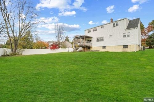 603 Wildwood Rd, Rockleigh NJ  07647-1125 exterior