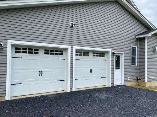 73 Wawayanda Rd, Warwick, NY 10990-3341