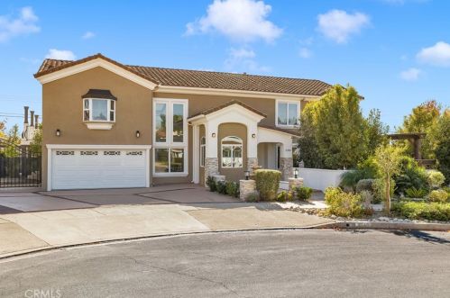 2340 Robinhood Pl, Orange CA  92867-1851 exterior