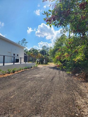4150 10th Ave, Naples FL  34117-9119 exterior