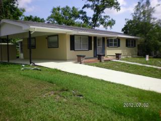 4494 Cadbury Rd, Brooksville, FL 34606-1806