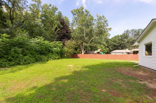 29 Milano Dr, Poughkeepsie NY  12603-6102 exterior