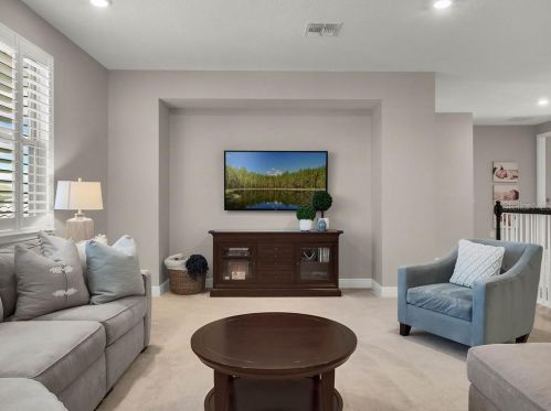 8148 Chilton Dr, Orlando FL 32836 exterior