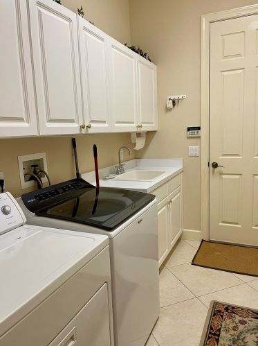 8801 Bally Bunion Rd, Fort Pierce FL  34986-3085 exterior